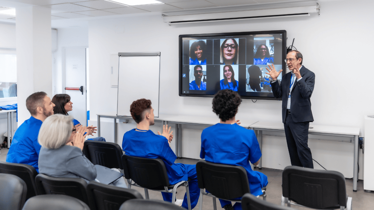 How To Choose Hybrid Learning Furniture For Flexible Classrooms