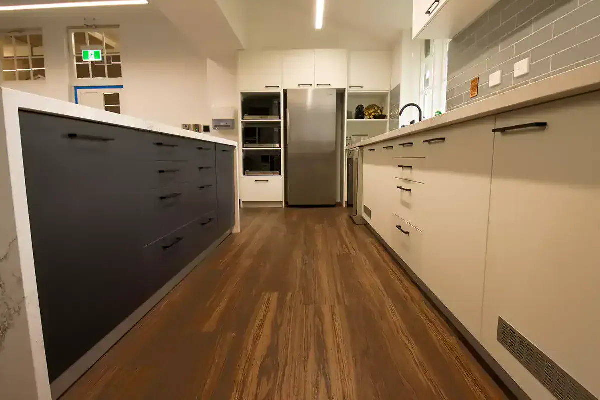 How To Set Up A Comfortable Staff Room? AbaxKF