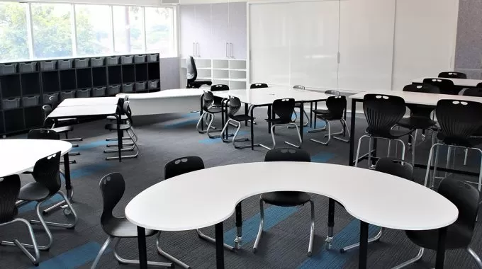 5 Space-Saving Solutions For Small Classrooms And Study Areas