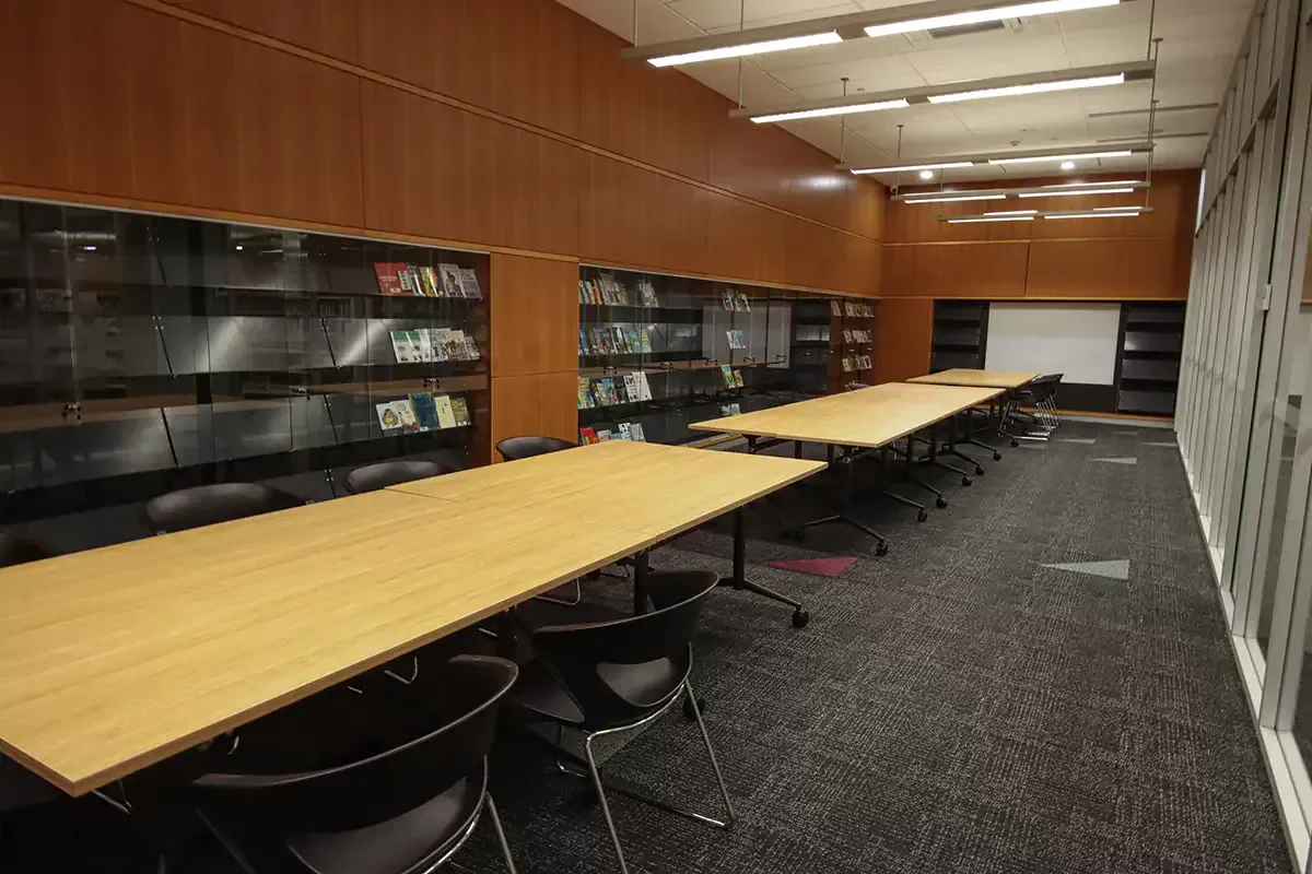 7 MustHave Pieces of Furniture for a Modern Library Abax Kingfisher