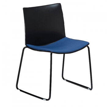 Kanvas Sled Base Chair With A Seat Pad